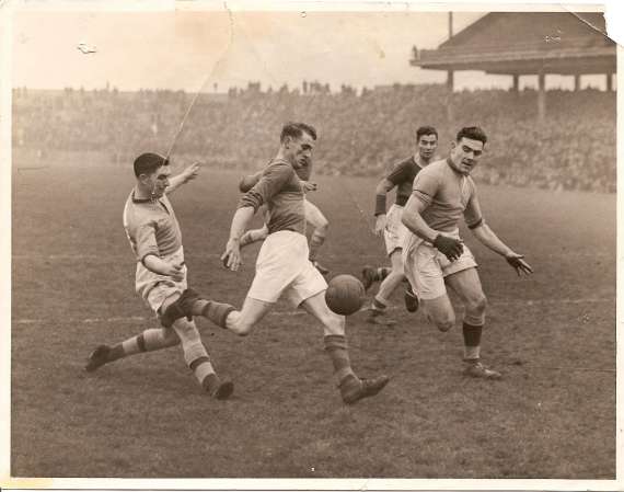 Denny Lyne, Paddy Bawn Brosnan, J J Nerney (Roscommon) and Eddie Boland in the 1946 AI Final