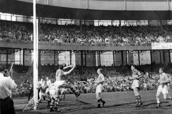 Kerry in action in the Polo Grounds in 1956