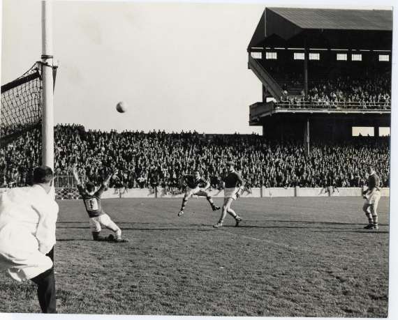 Action from the 1962 All Ireland Final - Kerry Vs Roscommon