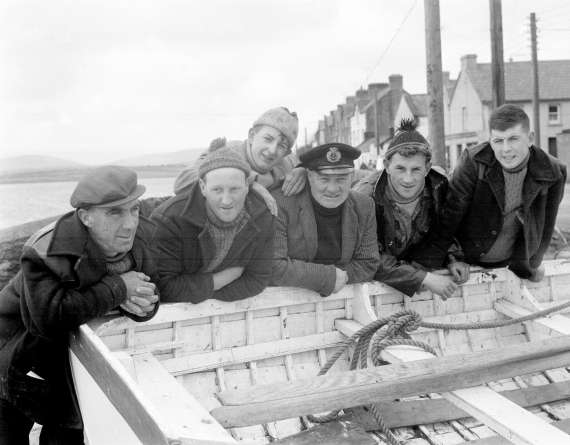 Paddy Bawn Brosnan with other fishermen in Dingle